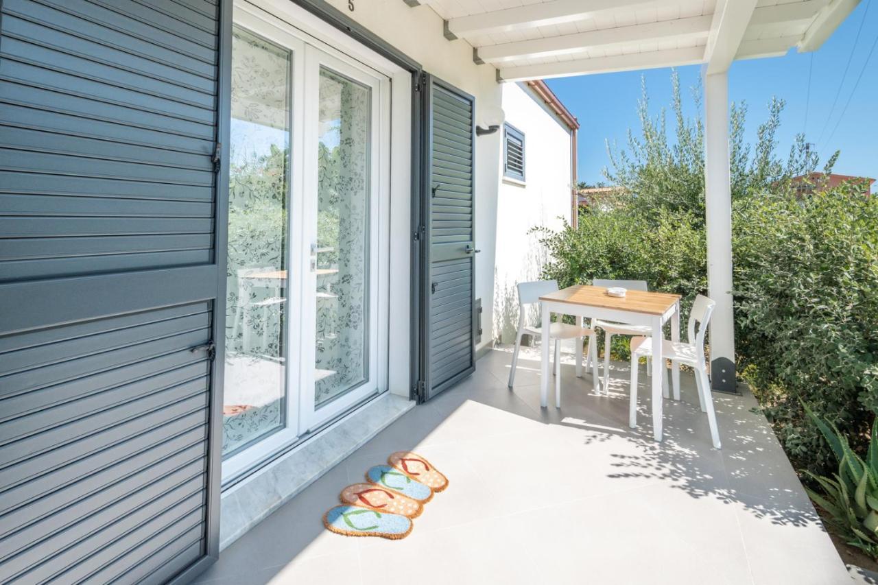 B&B Lo&G Lascari Exterior foto